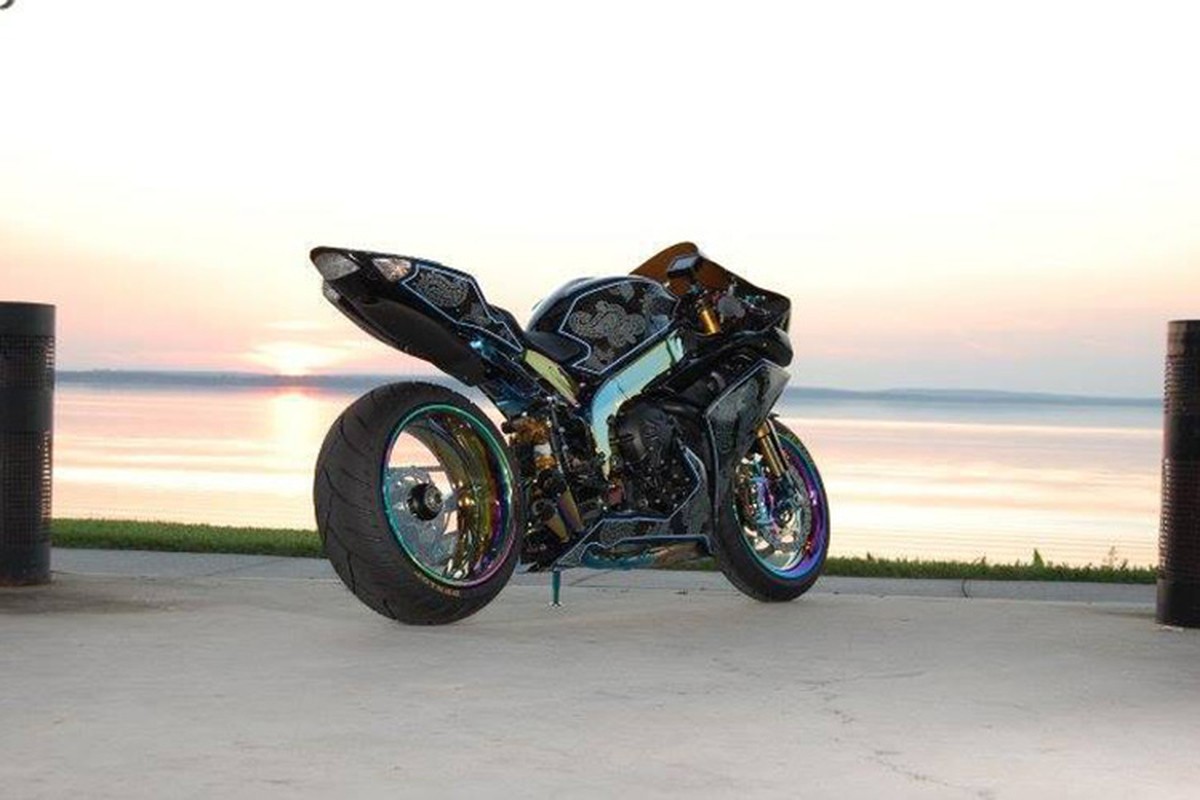 Sportbike Yamaha R6 